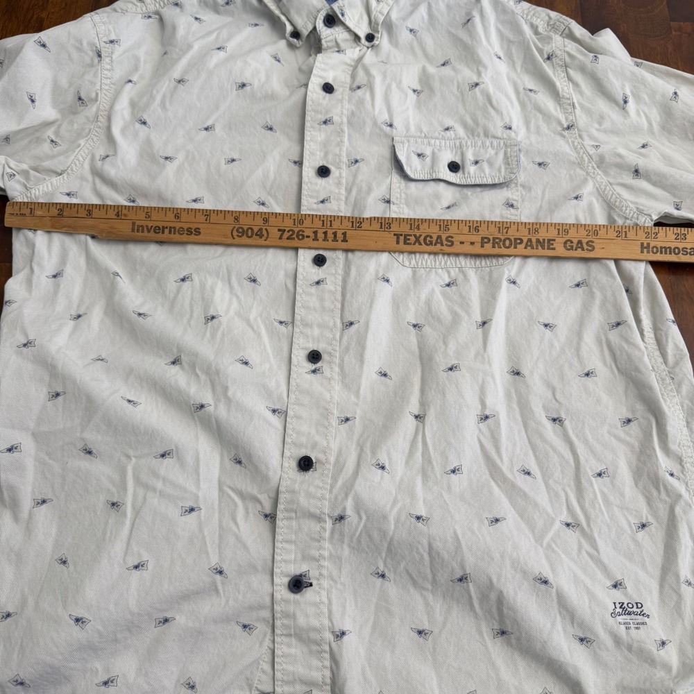 IZOD Saltwater Mens Large Cream Herringbone Pennant Flag Button Down Shirt L - Picture 6 of 9